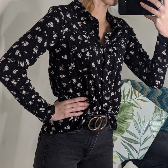 Billabong Tops - Billabong Floral Print Button Down Shirt